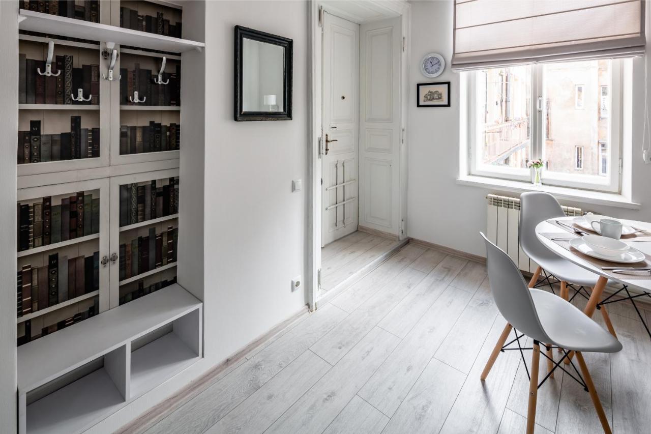 לבוב Bookinist Apartment מראה חיצוני תמונה